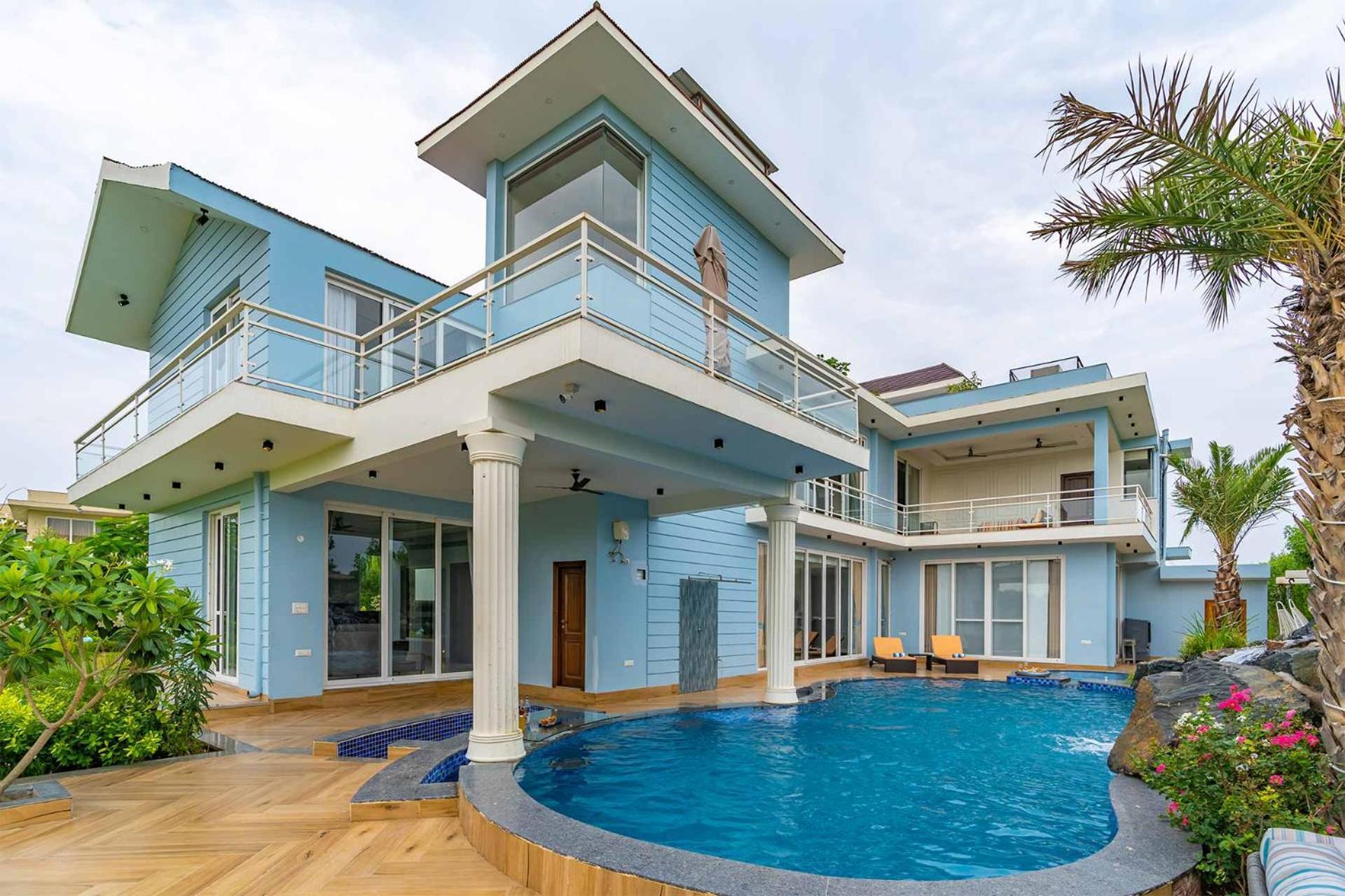 Stayvista At Serenity Farms With Pool, Lawn, Bonfire & Bbq Sohna Dış mekan fotoğraf